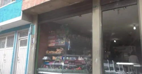 TIENDA DE BARRIO  CALLE 52A BOGOTÁ TIENDA DE BARRIO  CALLE 52A BOGOTÁ